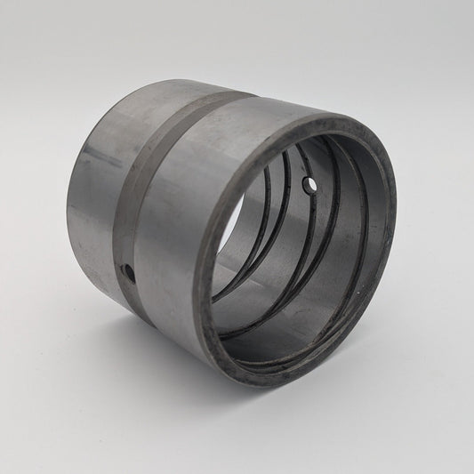 Stahlbuchse 140x160x132 mit Außenringnut und Innenkreuzdrall, beidseitig auslaufend
