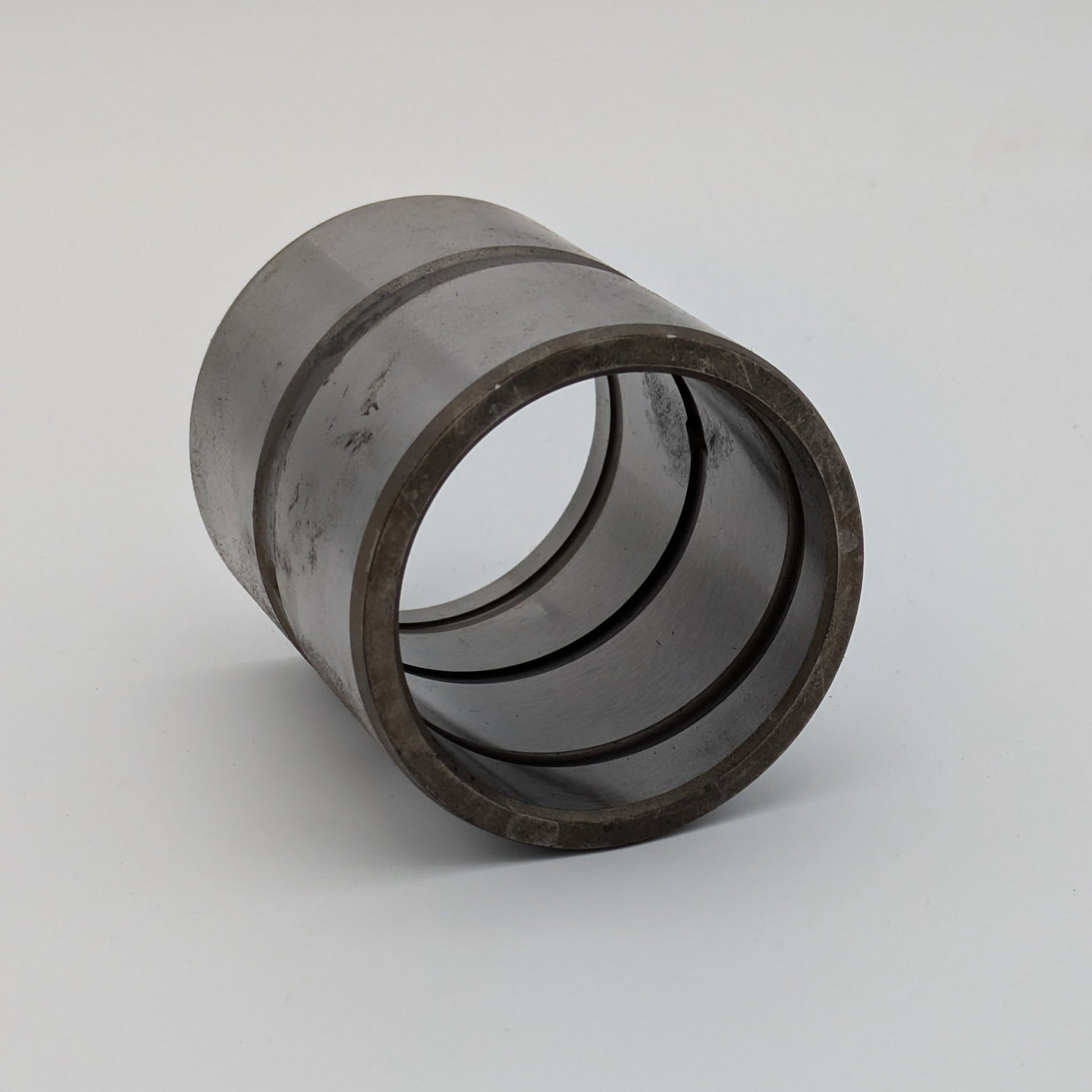 Stahlbuchse 100x120x100 mit Außenringnut und Innenschmierdrall, beidseitig nicht auslaufend