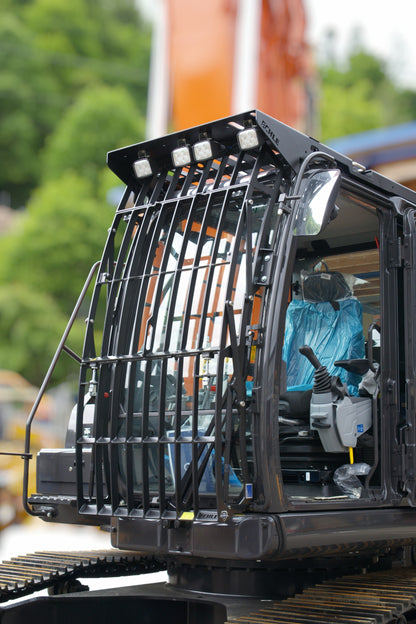 ECHLE Protector E4 FOPS Frontguard closed geschlossen Kabinenschutz Abbruchgitter Schutzgitter cabin protection, demolition guard excavator Hitachi