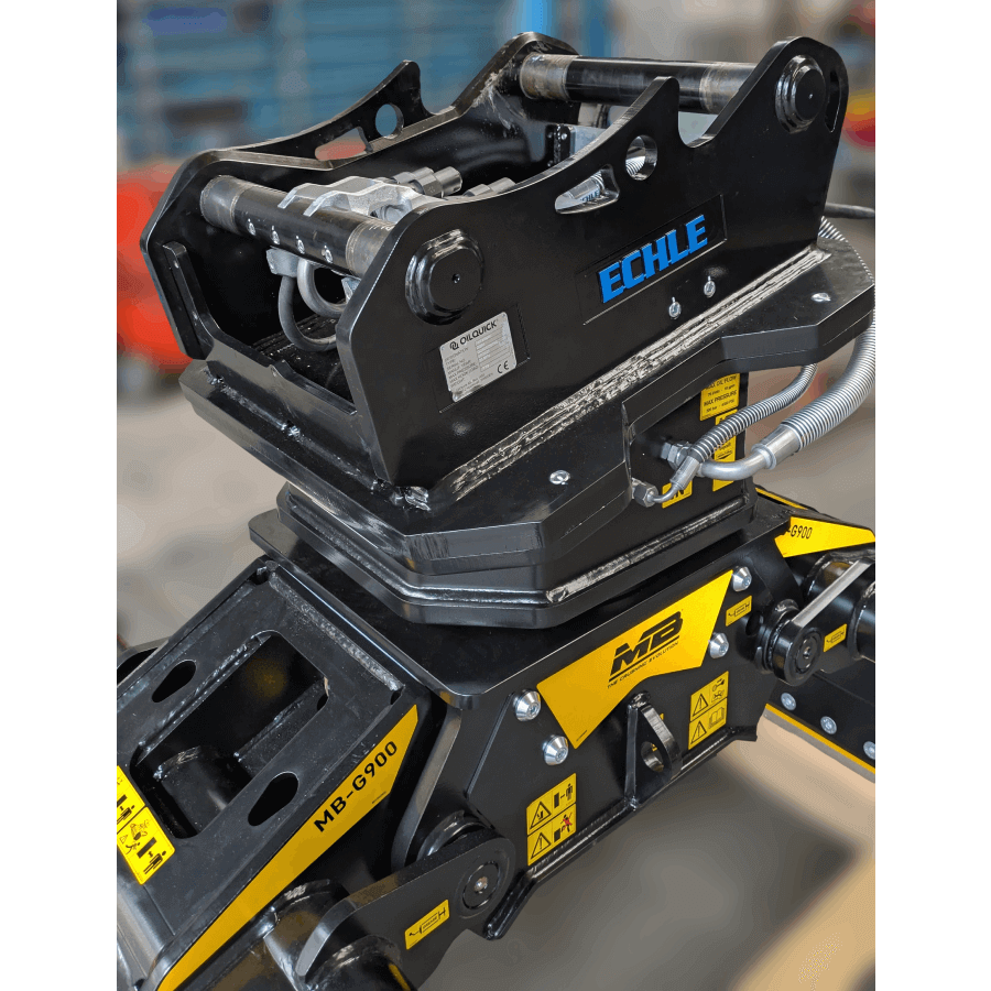 Sortiergreifer Abbruchgreifer MB Crusher MB-G900 S4 mit Oilquick hydraulischem schnellwechsler